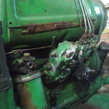 Deutz D4005 tractor tractor part dispenser disassembly vintage cars