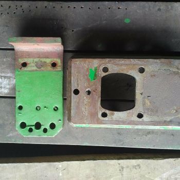 Deutz D25 Drawbar Bracket Tractive Tractor Tractor Tractor