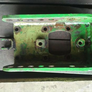 Deutz D25 Drawbar Bracket Tractive Tractor Tractor Tractor