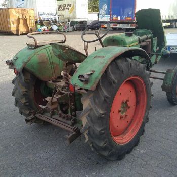 Deutz F2L612 Tug Trecker Bulldog Oldtimer SPARE PARTS !!