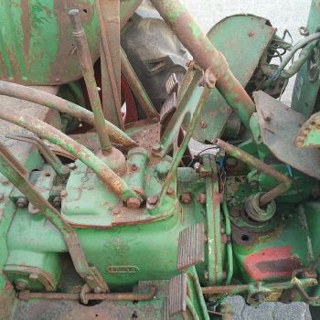 Deutz F2L612 Tug Trecker Bulldog Oldtimer SPARE PARTS !!