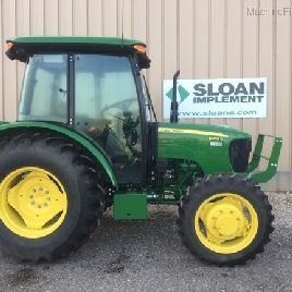 John Deere 5055E