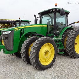 John Deere 8360R