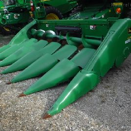 John Deere 606C