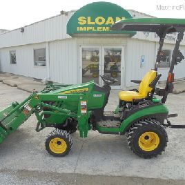John Deere 1025R