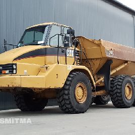 CATERPILLAR 725