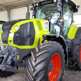 CLAAS TRACTOR / Tractor Axion 830 CEBIS