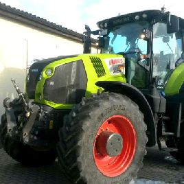 CLAAS TRACTOR / Tractor Axion 850 CMATIC