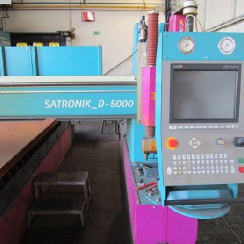 Plasma cutter SATRONIK D 5000