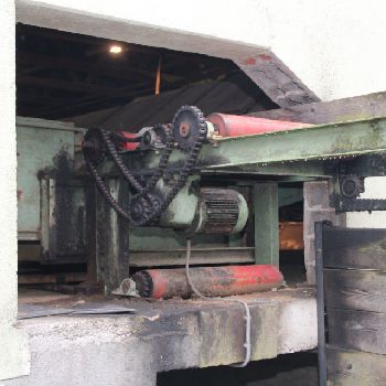 Round Timber Cutting Plant Esterer Saw Gate