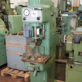 VOCO V/6,3x180 Hydraulic Press