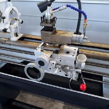 ADOLFI STK400 Centre Lathe