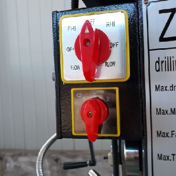 ADOLFI TP50C Drilling and Milling Machine