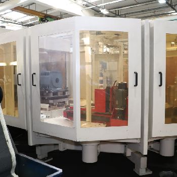 HÜLLER HILLE nbh 230-4 R Horizontal Machining Centre