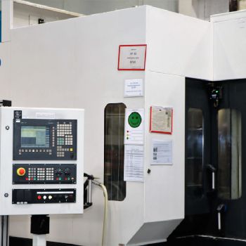 HÜLLER HILLE nbh 230-4 R Horizontal Machining Centre