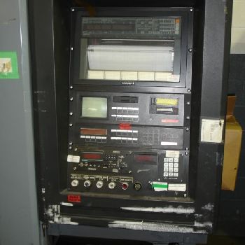 EdwardsLYOFLEX 4, freeze dryer,4 sq.ft.,17.6 lb.ice capacity w/vacuum pump,chiller package &amp; controls,1991,#27497