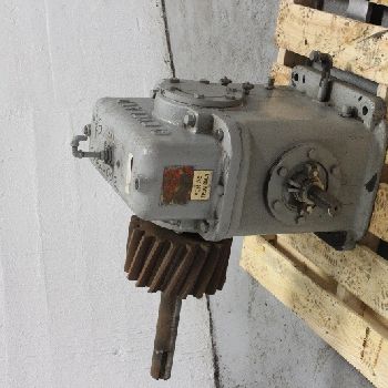 8.7 HP @ 300 RPM,Cleveland#417F, Worm Gear Speed Reducer, 12:1 Ratio, Cast Iron, #29190