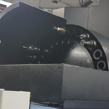 Doosan #DNM5700, 30+1 SMTC, 41" X,22 Y,20 Z, 12k RPM, #40, Fanuc I, probe, 2017, #81696