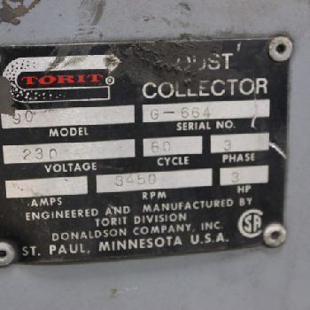 1535 cfmTorit#90, dust collector, 25 bags, 3 HP, dust drawer, shaker, #69235