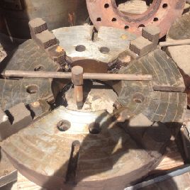 23-1/2" Manual 4-Jaw chuck rev., 4-3/4 length,8-5/8 bore ID,11-3/16 top counter bore