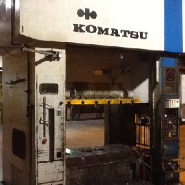 220 Ton,Komatsu#E2T-200N, SSDC press,15.75" stroke,25.59 SH,15-30 SPM,A/C &amp; brake
