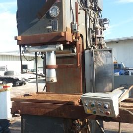 75 Ton,Dake#28-240, 17" stroke,15 throat,5-1/2 diameter ram,24 x 64 bed,control stand