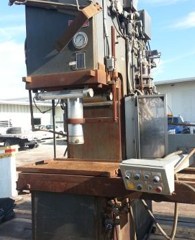 75 Ton,Dake#28-240, 17" stroke,15 throat,5-1/2 diameter ram,24 x 64 bed,control stand