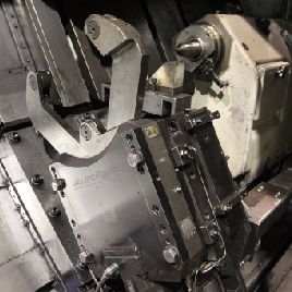 Mazak # INTEGREX-70, balançoire 36 ", longueur 86.8, 27 X, 11 Y, 60 ATC, CNC Mazatrol 640mt, 1999