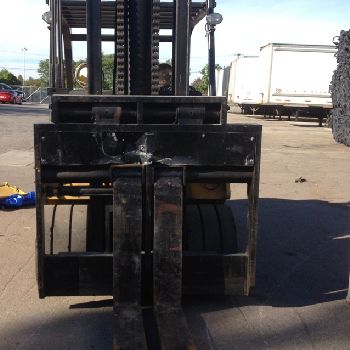 25000 lb.Royal#T250B, forklift,LPG,120" lift hght,72 fork length,2486 hrs,1988,#65025