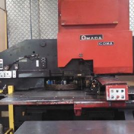 55 тонн, Amada # COMA-567, пуансон с ЧПУ, 44 станции, ход 60 "x 72, Fanuc 6M, 1988