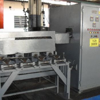 5"National, upsetter with 320 KW Pillar induction heater, under power