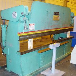 100 Tonnen, Accurpress # 710012, 12 OA, 126 "BH, 8-Takt, 10 Kehle, 10 PS, bodenbündig, # 28541