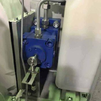 2000 lb.Arkudouble end uncoiler,24" wide (each side),18 -21 ID,hyd link type exp,2000â€™s