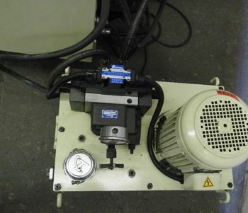 6" x 18Acer#SUPRA-618-AHII, hyd table,2-Axis DRO,Walker fine line elec chuck,clnt,’15