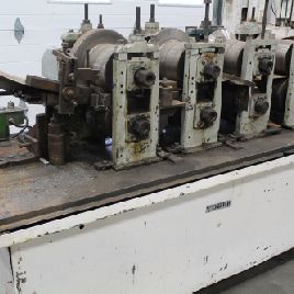 Yoder # M-2, perfiladora de 4 cabezales, espacio para rollo de 15 ", 13 centros horizontales, # 61778