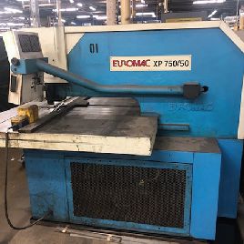 50 toneladas, Euromac # XP750.50, punzón CNC de extremo único, mesa de 72 "x 45, 2 tiempos, 180 SPM