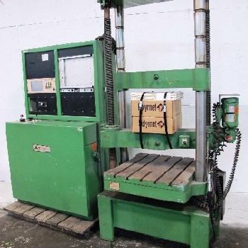 60000 lb.Satec#HVP, hydraulic,17" opening,21 compresssion open,6 str.,15 x 14 table,10 IPM