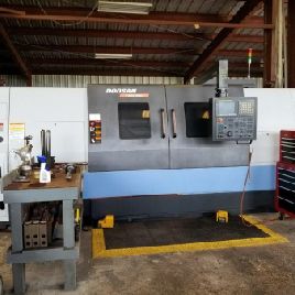 Doosan Puma #400LC, CNC lathe,30.3" swing,6.5 bar,hydraulic 3-jaw 21 chuck,Fanuc i Series,2012,18892