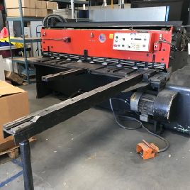 3/16 "x 6’Amada # M-2045shear, глубина зазора 2,56, 60 SPM, з / п 2407878, 1984