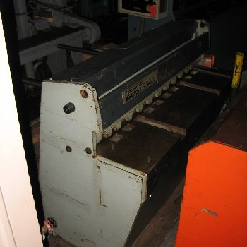 10 ga. x 4’Edwards#3.25/1250DD, electro-mechanical,24" manual back gauge,1990