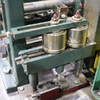 6 Stand,Yoder#M1-1/2AMPERPOUND34;, rollformer, 6 heads, 8" roll space, R to L, 5 HP, #72534