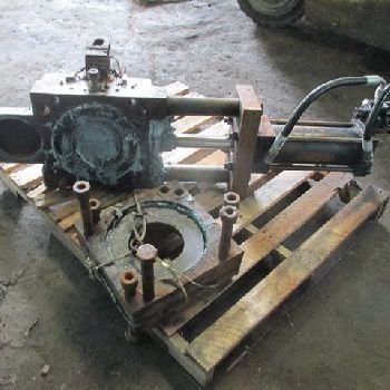 6"Beringer#RSL-60, hydraulic screen changer, dual breaker plate w/5 HP,230/460 V. power pack, #47363