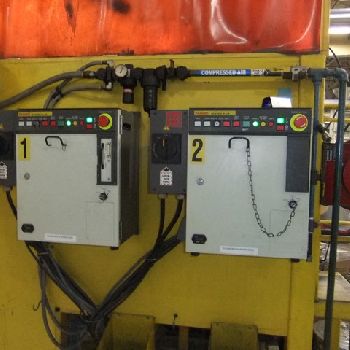 Fanuc, Genesis 120i, RJ3, twin robot weld cell for steel aluminum