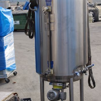 105 gal.MuellerReactor, 316L Stainless Steel, 45/150 psi, removeable hinged dish top, dish bottom, jacketed for 150 psi, 2001, #2801-1