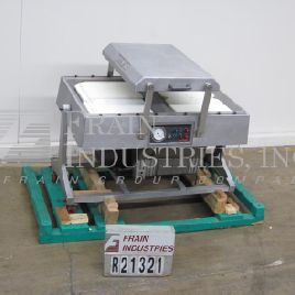 Koch / Ultrasource # 2100B, semiautomático, de doble cámara, sellador de bolsas de vacío capaz de ciclos de 15-25 segundos.