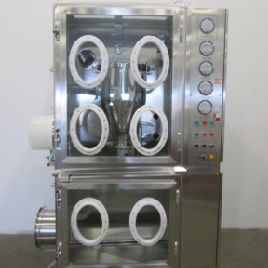 Sin embargo, aislador de descarga, acero inoxidable, un lado con sección superior de 4 guantes, sección inferior de 2 guantes, escala Mettler 30-60-120 KG, 2006, # 46001