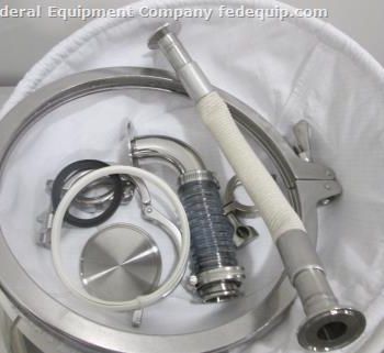 Howorth, discharge Isolator,Stainless Steel,single side w/4-glove top sect,2-glove bottom sect,30-60-120 KG Mettler scale,2006,#46001