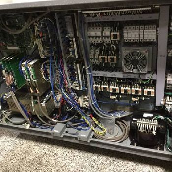 110 Ton, 3.3 oz.,Nissei#TD110E-9E, vert,25.4" x 16.1 platen,17.72 DL,C9300T control,â€™03