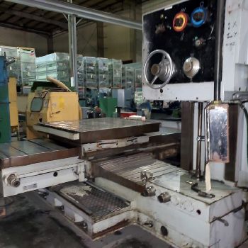 4"Kuraki#1101P, HBM, table type, 12-1200 RPM, 20 HP, #50, 49 x 78.9 table.,1979,#18905