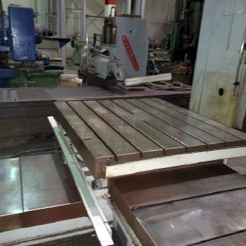 4"Kuraki#1101P, HBM, table type, 12-1200 RPM, 20 HP, #50, 49 x 78.9 table.,1979,#18905